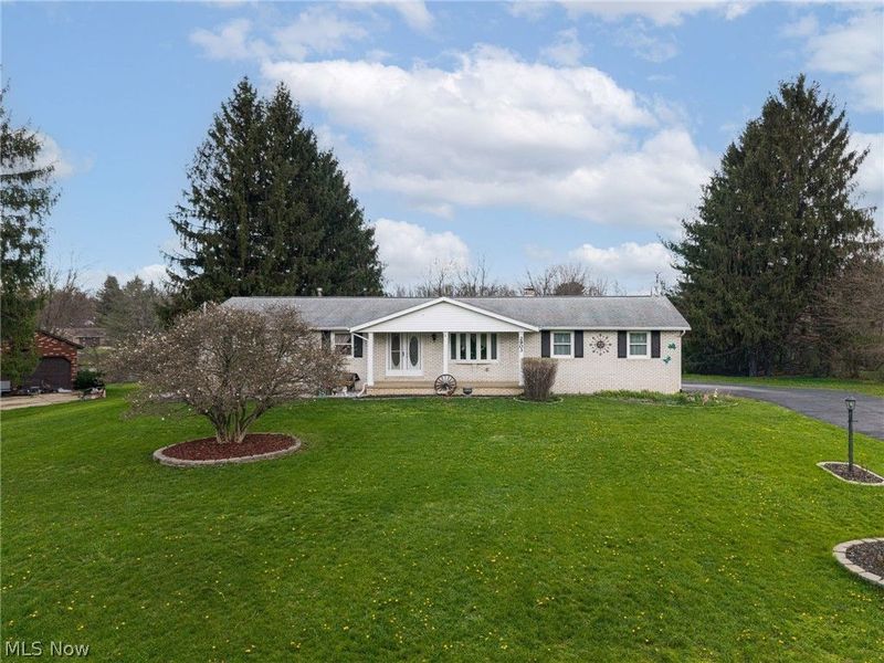 2903 Northview Road, Uniontown, OH 44685 Photo 2