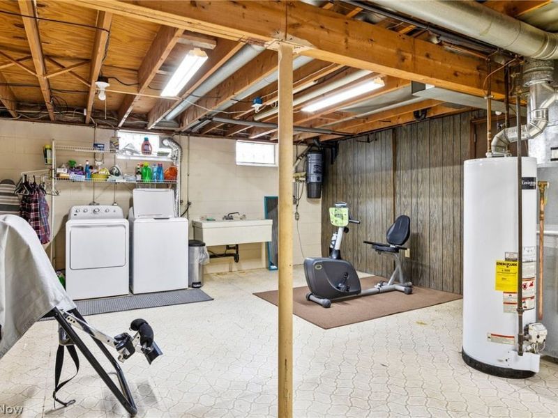 2903 Northview Road, Uniontown, OH 44685 Photo 38