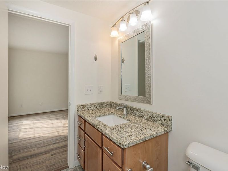 26101 Village Lane, Unit 107, Beachwood, OH 44122 Photo 25