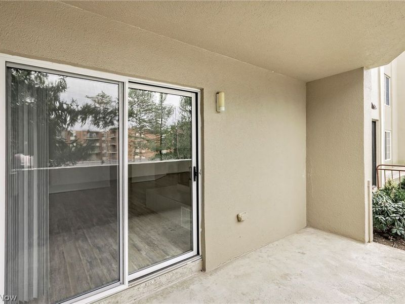 26101 Village Lane, Unit 107, Beachwood, OH 44122 Photo 37