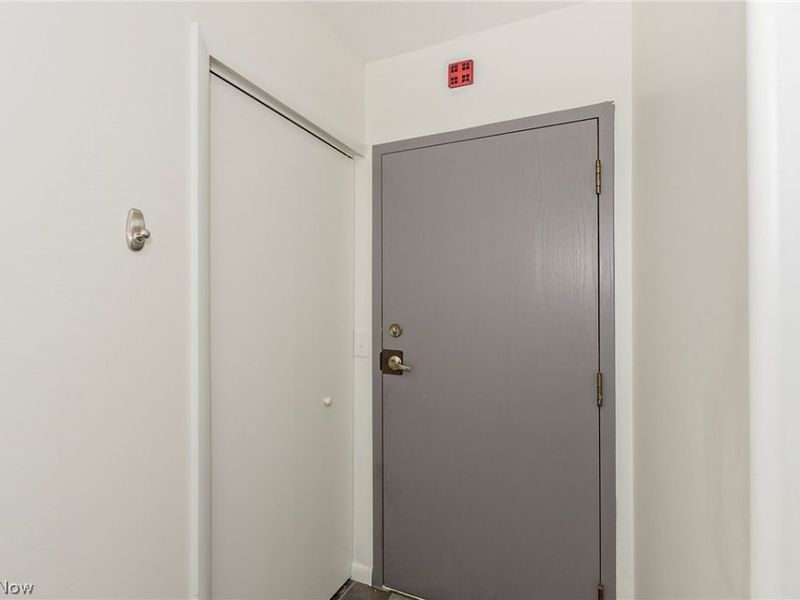 26101 Village Lane, Unit 107, Beachwood, OH 44122 Photo 6