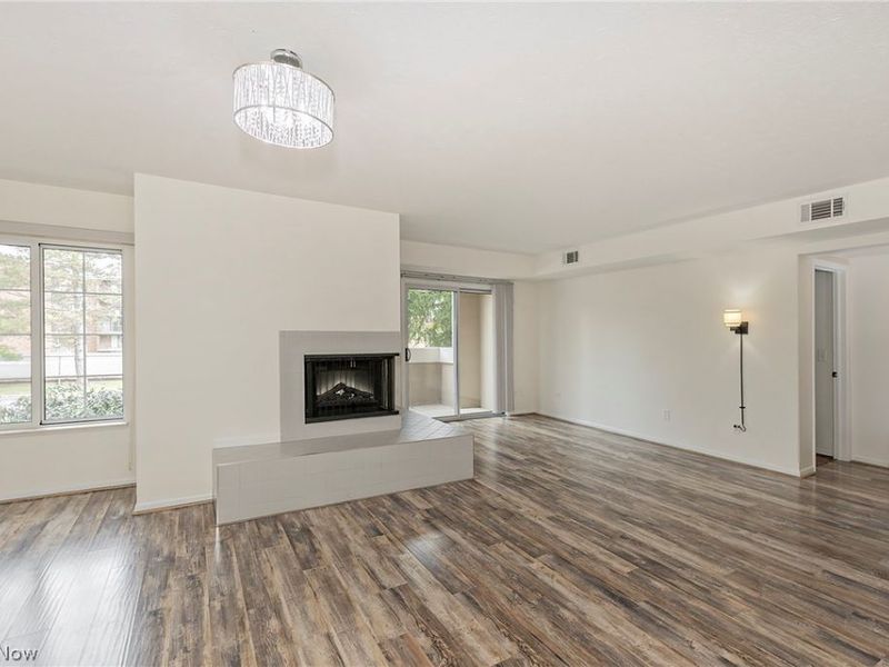 26101 Village Lane, Unit 107, Beachwood, OH 44122 Photo 9