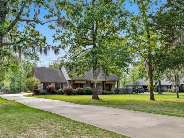 1005 DOC Drive, Woodworth, LA 71485