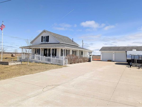 2372 Merritt Road N, Merritt, MI 49667