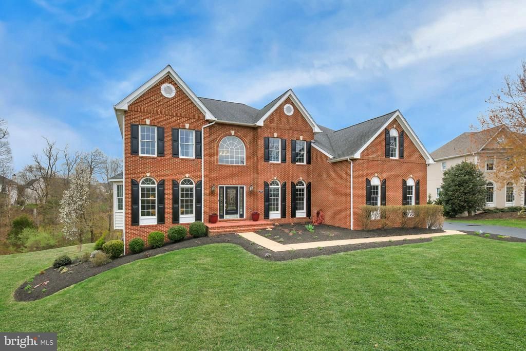 22769 Zulla Chase Place, Ashburn, VA 20148 Main Photo