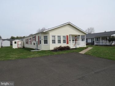 59 WILDFLOWER COURT, NEW HOPE, PA 18938