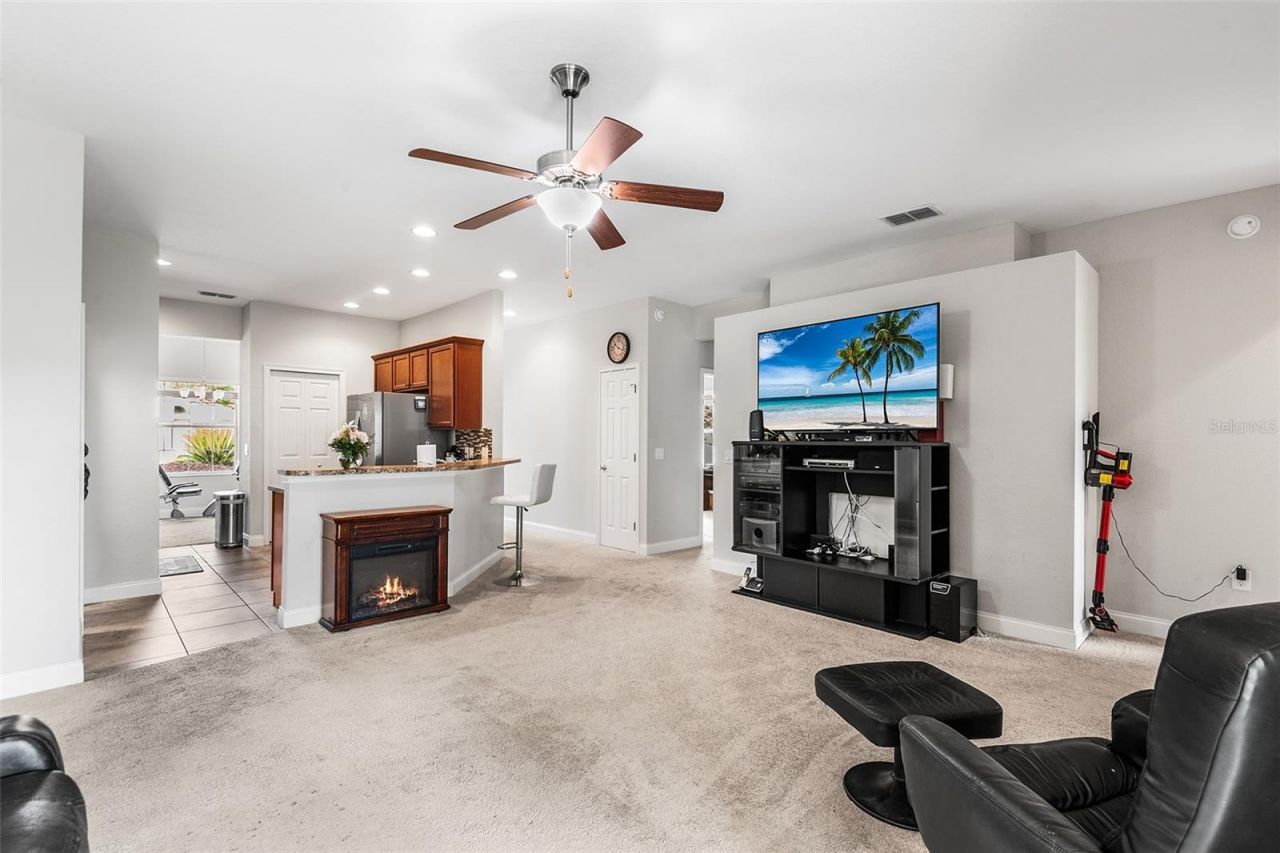 193 Lake Arietta Court , Auburndale, FL 33823 Photo