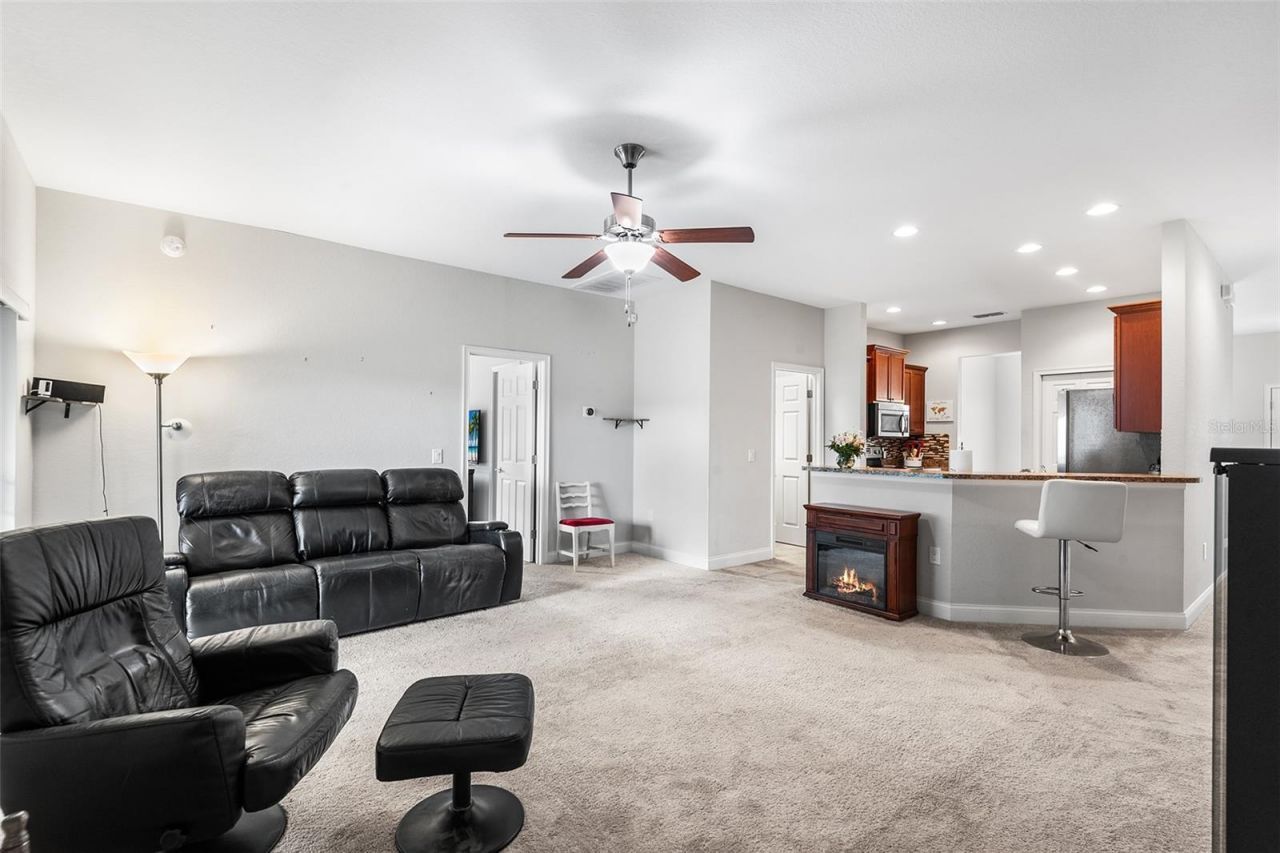 193 Lake Arietta Court , Auburndale, FL 33823 Photo