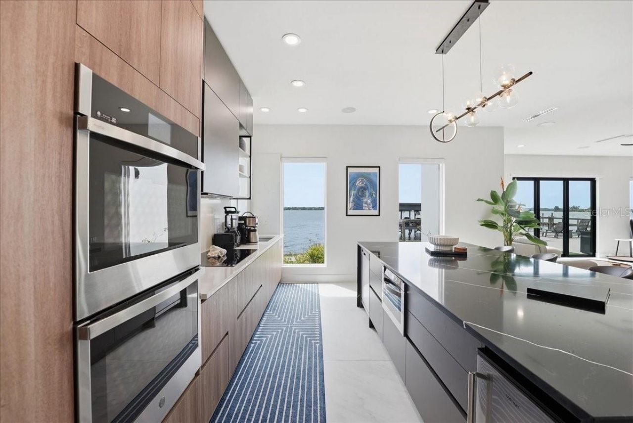 2175 S Tropical Trail, Merritt Island, FL 32952 Photo