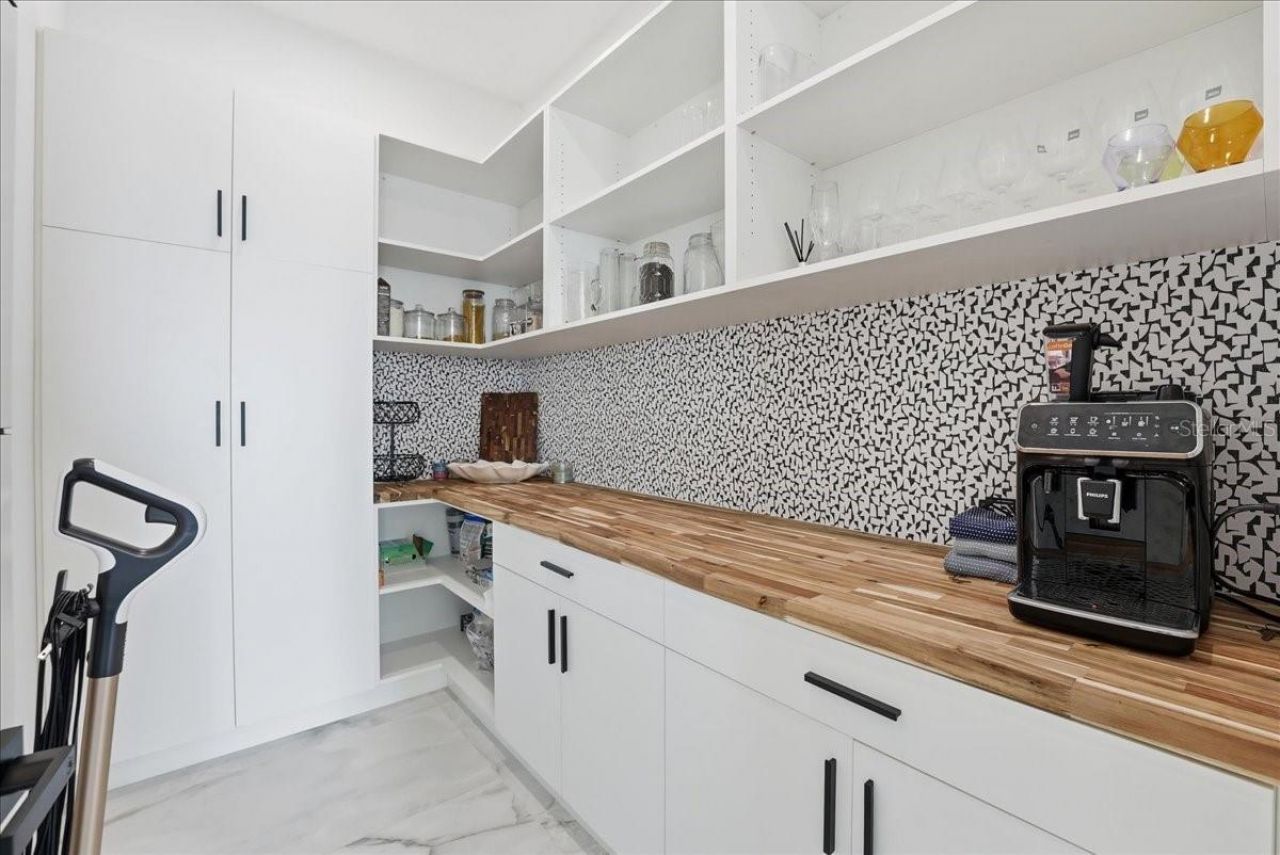 2175 S Tropical Trail, Merritt Island, FL 32952 Photo