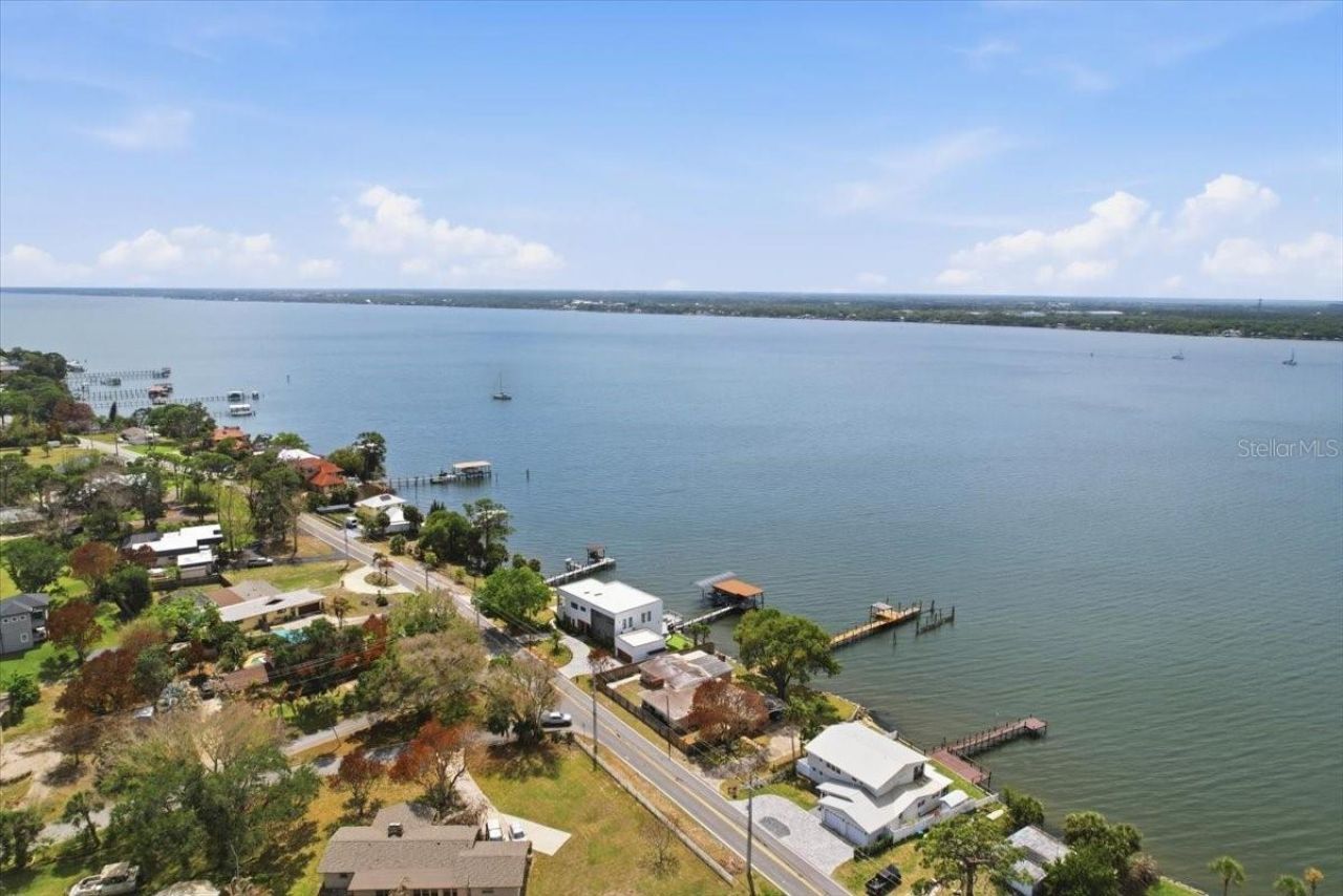 2175 S Tropical Trail, Merritt Island, FL 32952 Photo