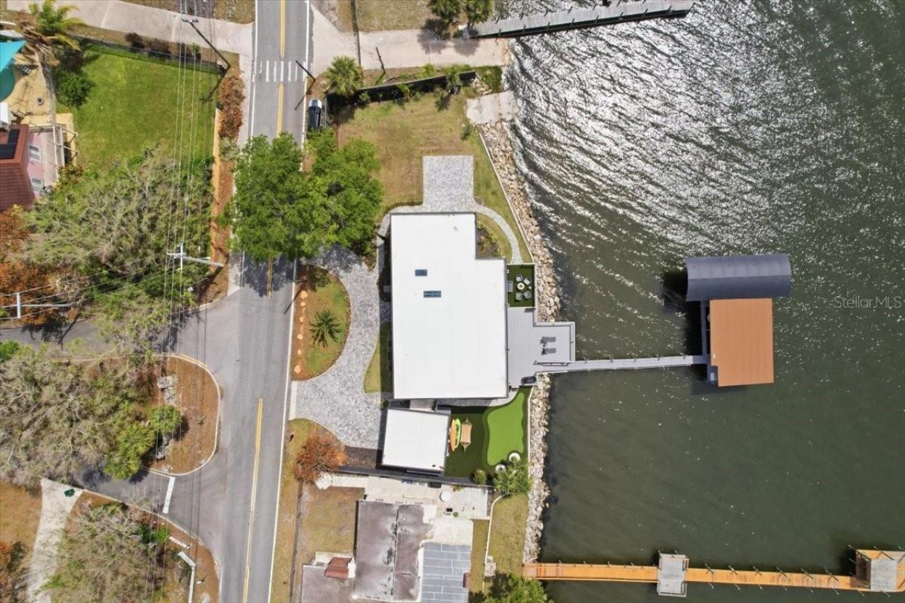 2175 S Tropical Trail, Merritt Island, FL 32952 Photo