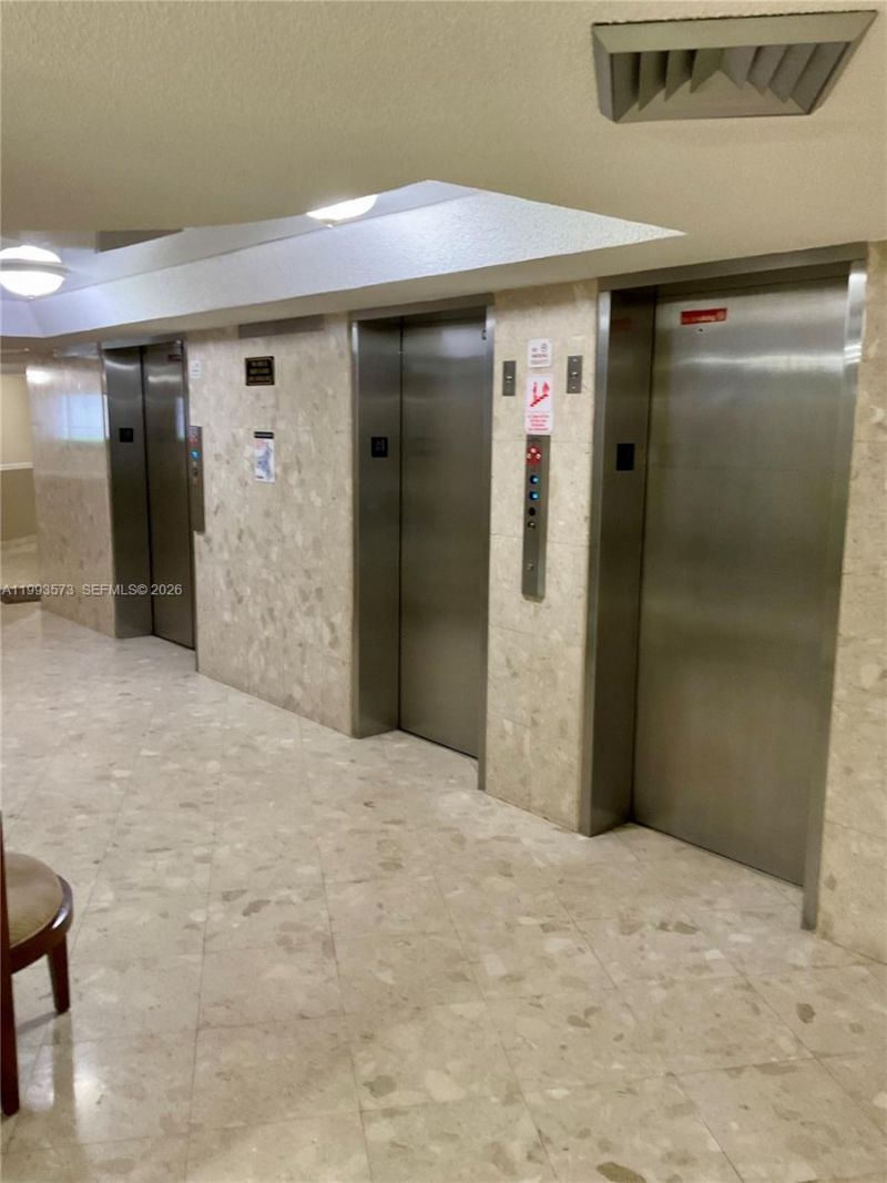 100 Golden Isles Dr , Unit 814, Hallandale Beach, FL 33009 Photo