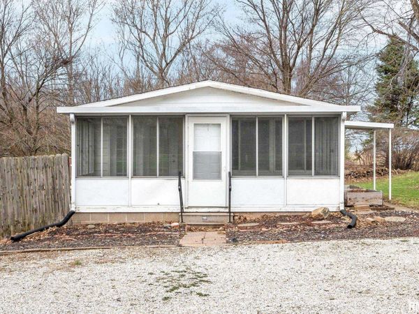 1055 2ND Street, Camp Grove, IL 61424