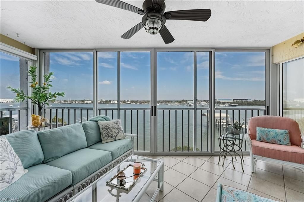 345 Mango St, Unit 401, Fort Myers Beach, FL 33931 Photo