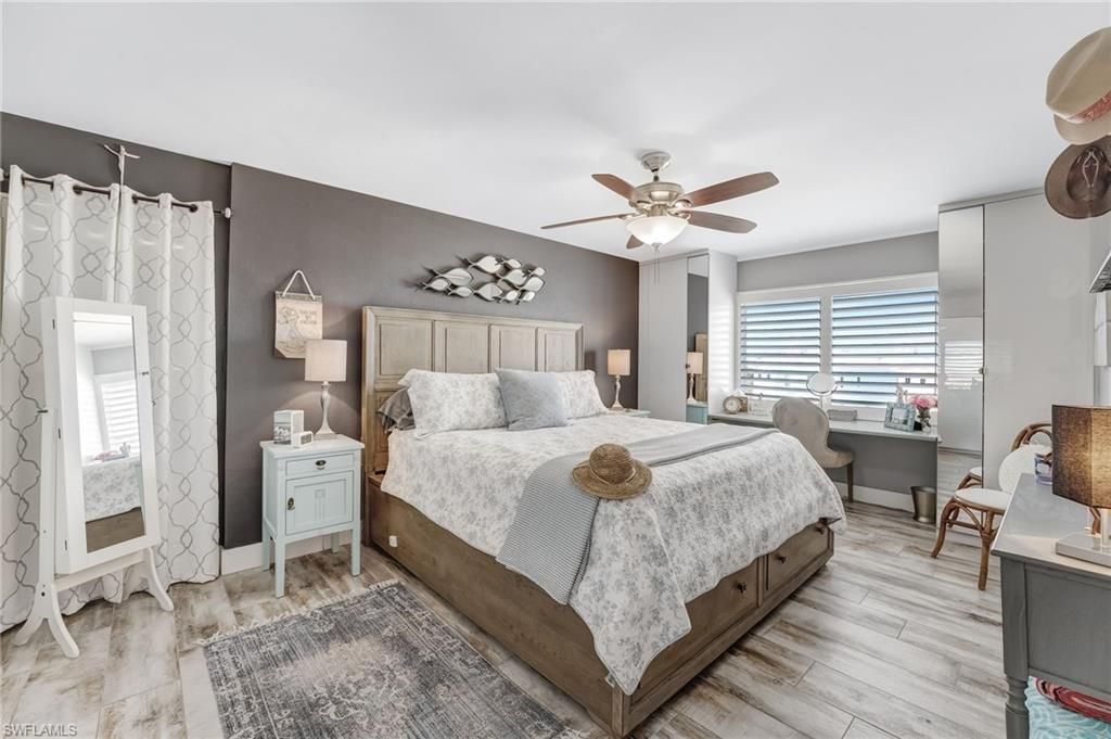 345 Mango St, Unit 401, Fort Myers Beach, FL 33931 Photo