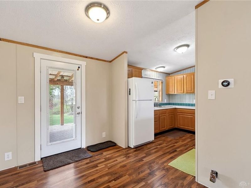 312 E Pike Street, Christiansburg, OH 45389 Photo 14