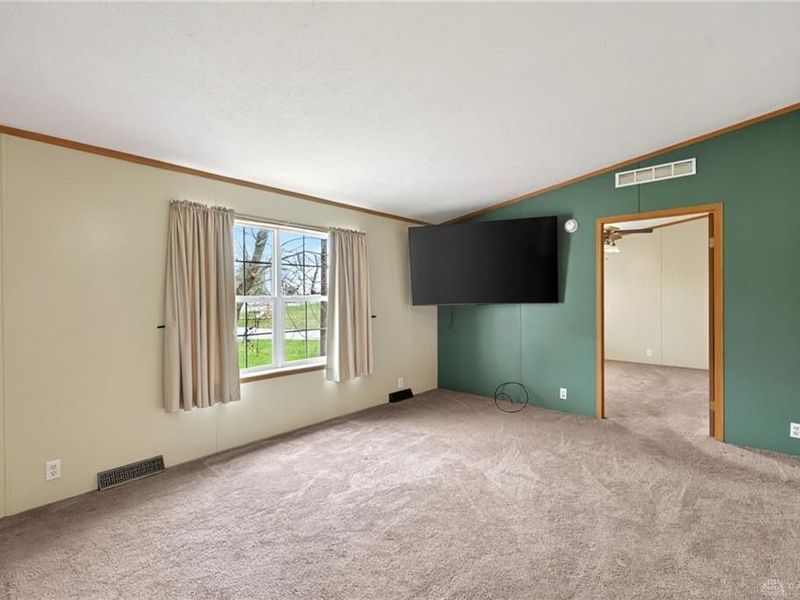 312 E Pike Street, Christiansburg, OH 45389 Photo 9