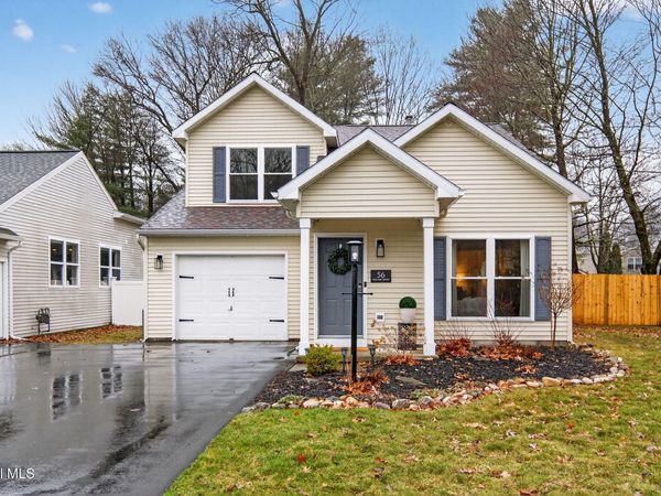 56 Skylark Drive, Ballston Spa, NY 12020