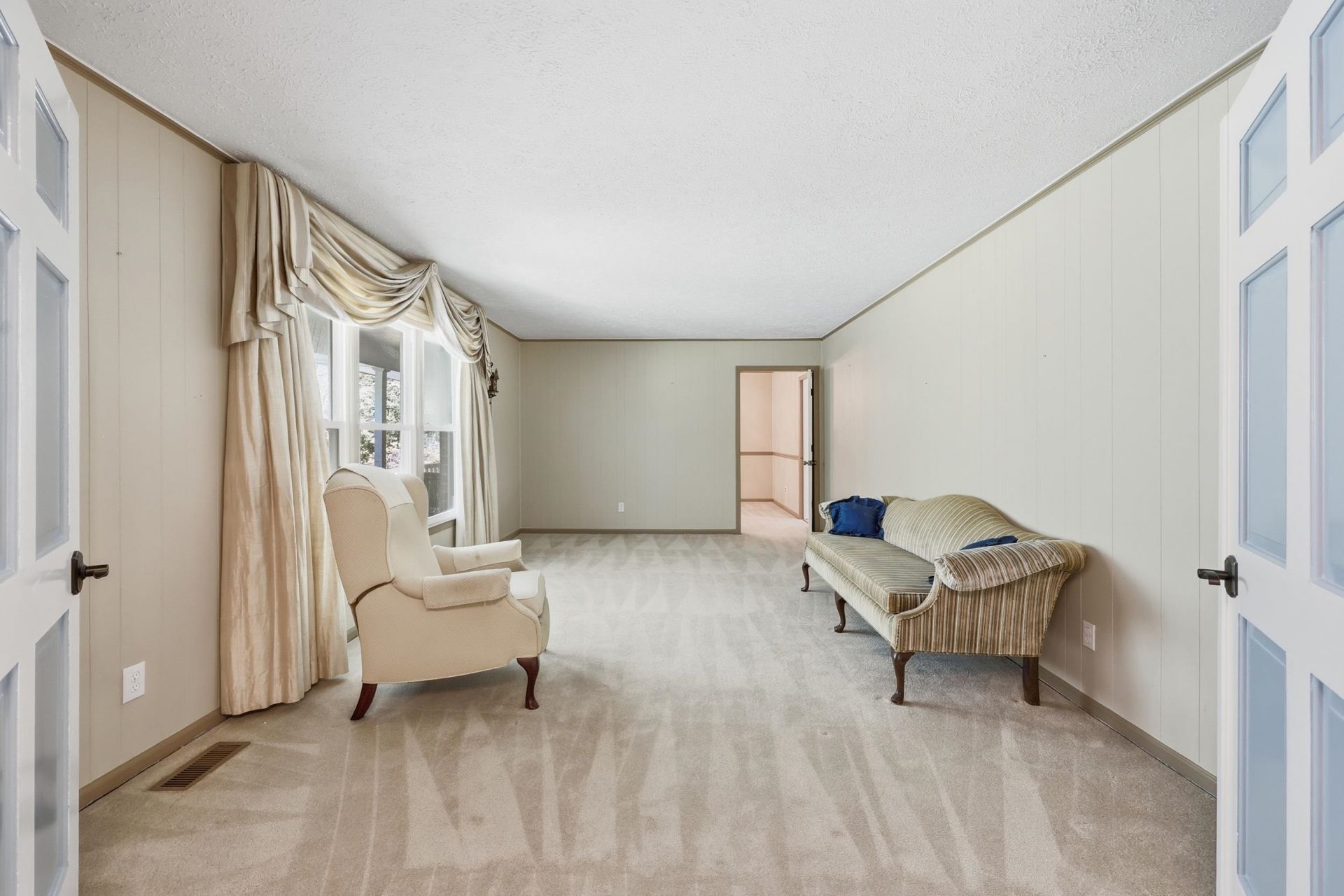 11091 Highway 707  Photo 16