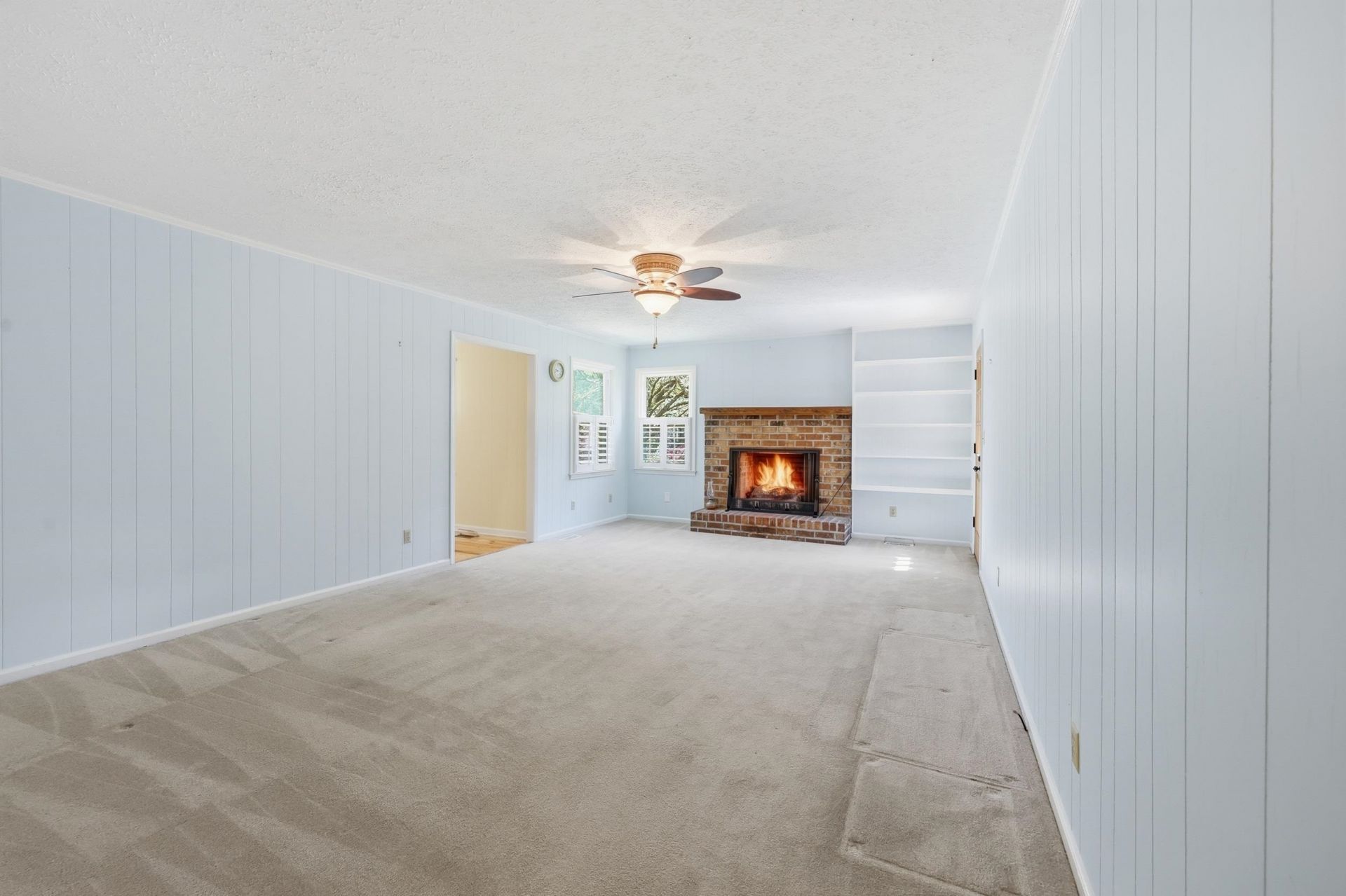 11091 Highway 707  Photo 17