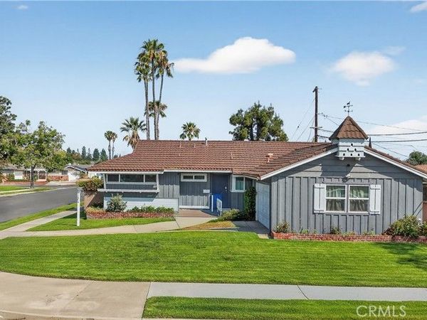 1575 W Edithia, Anaheim, CA 92802