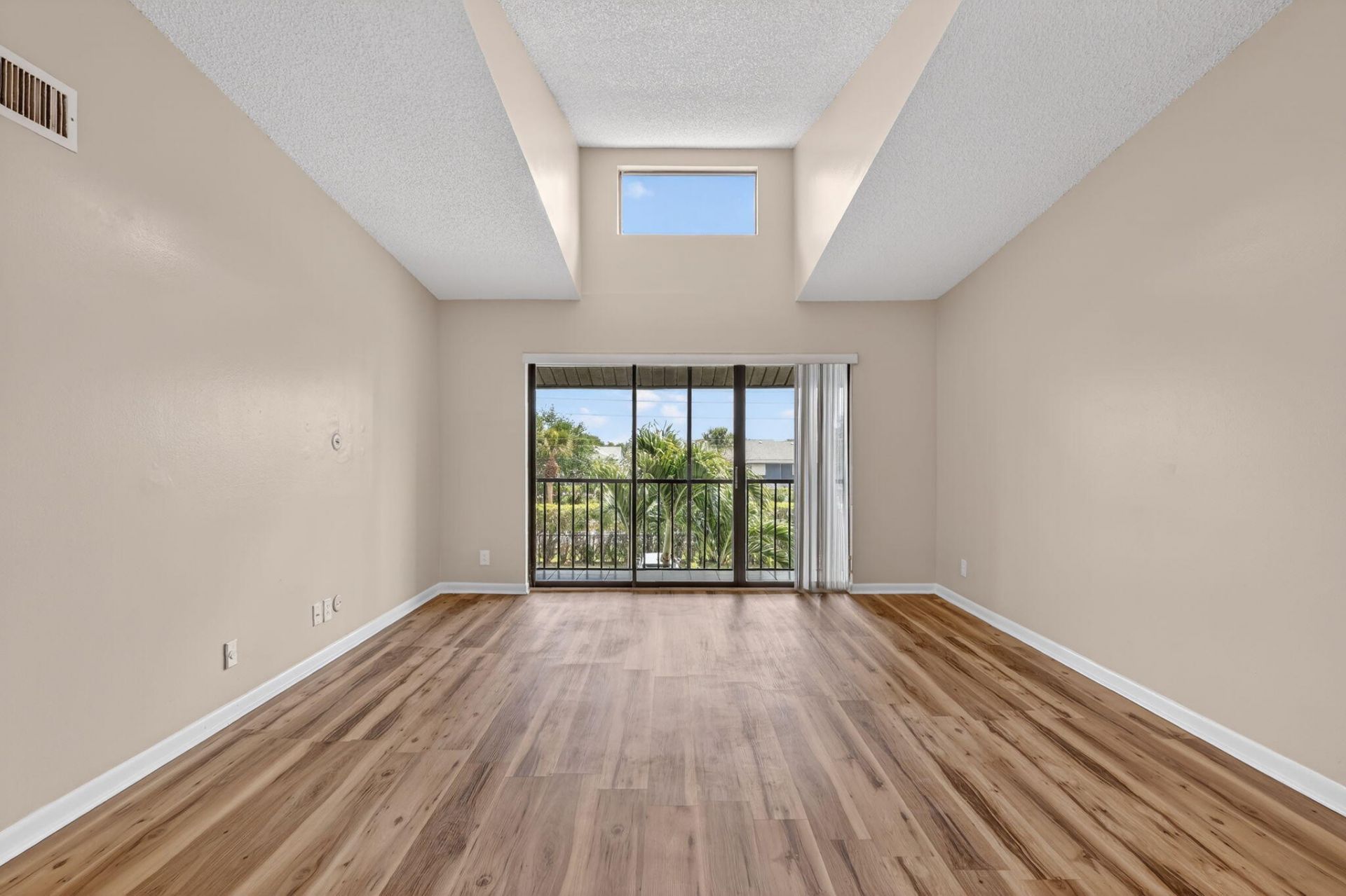 624 Sea Pine Way, Unit B3, Greenacres, FL 33415 Photo