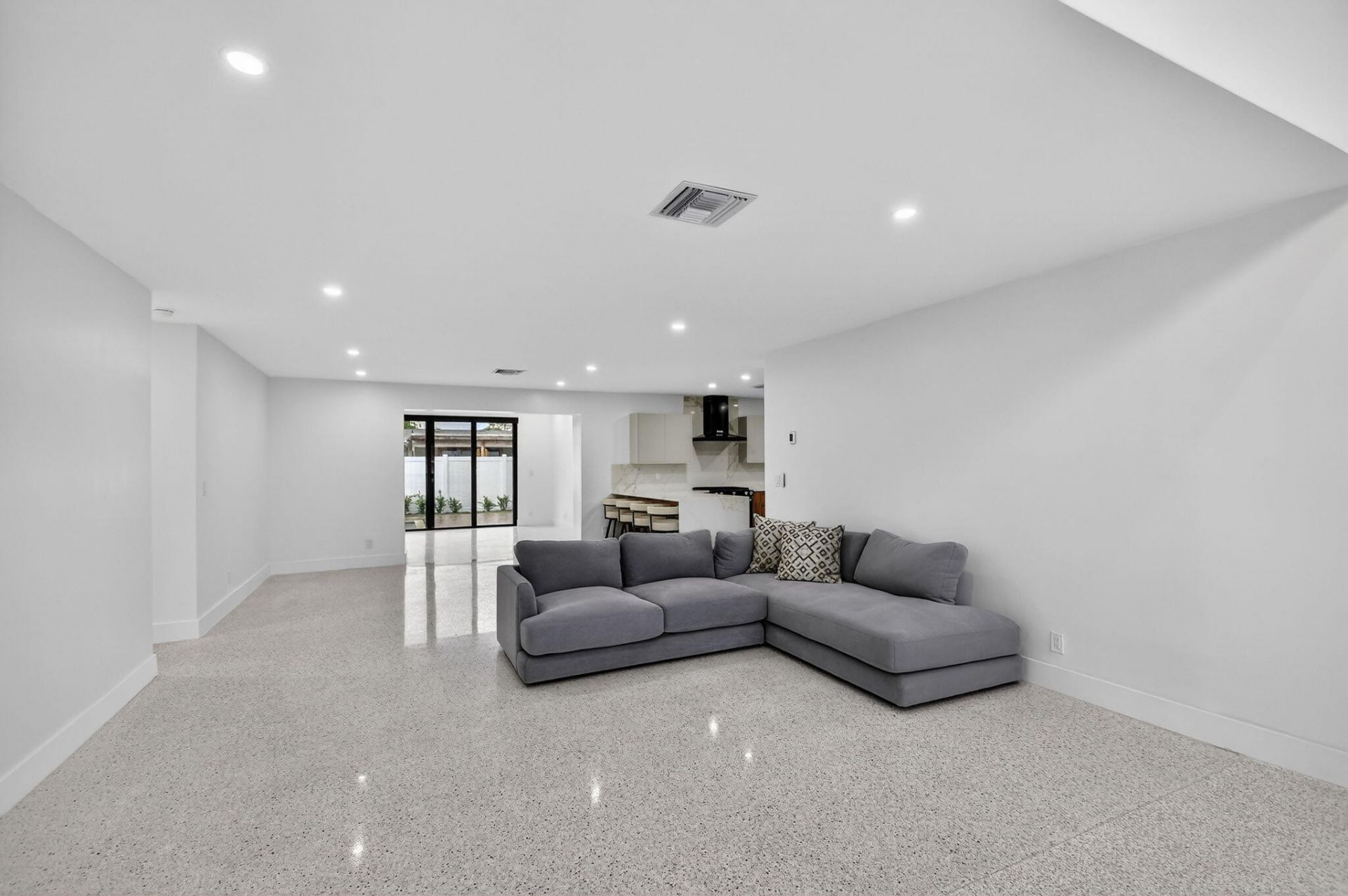 504 Flotilla Road, North Palm Beach, FL 33408 Photo