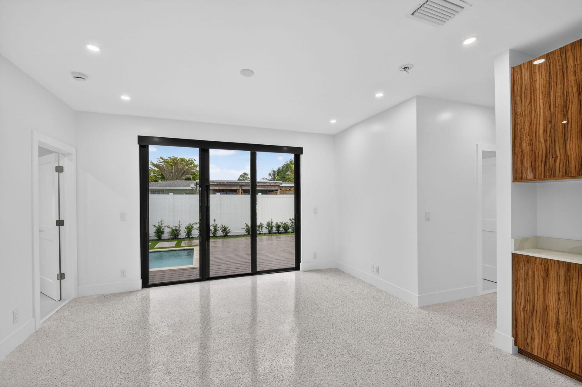 504 Flotilla Road, North Palm Beach, FL 33408 Photo