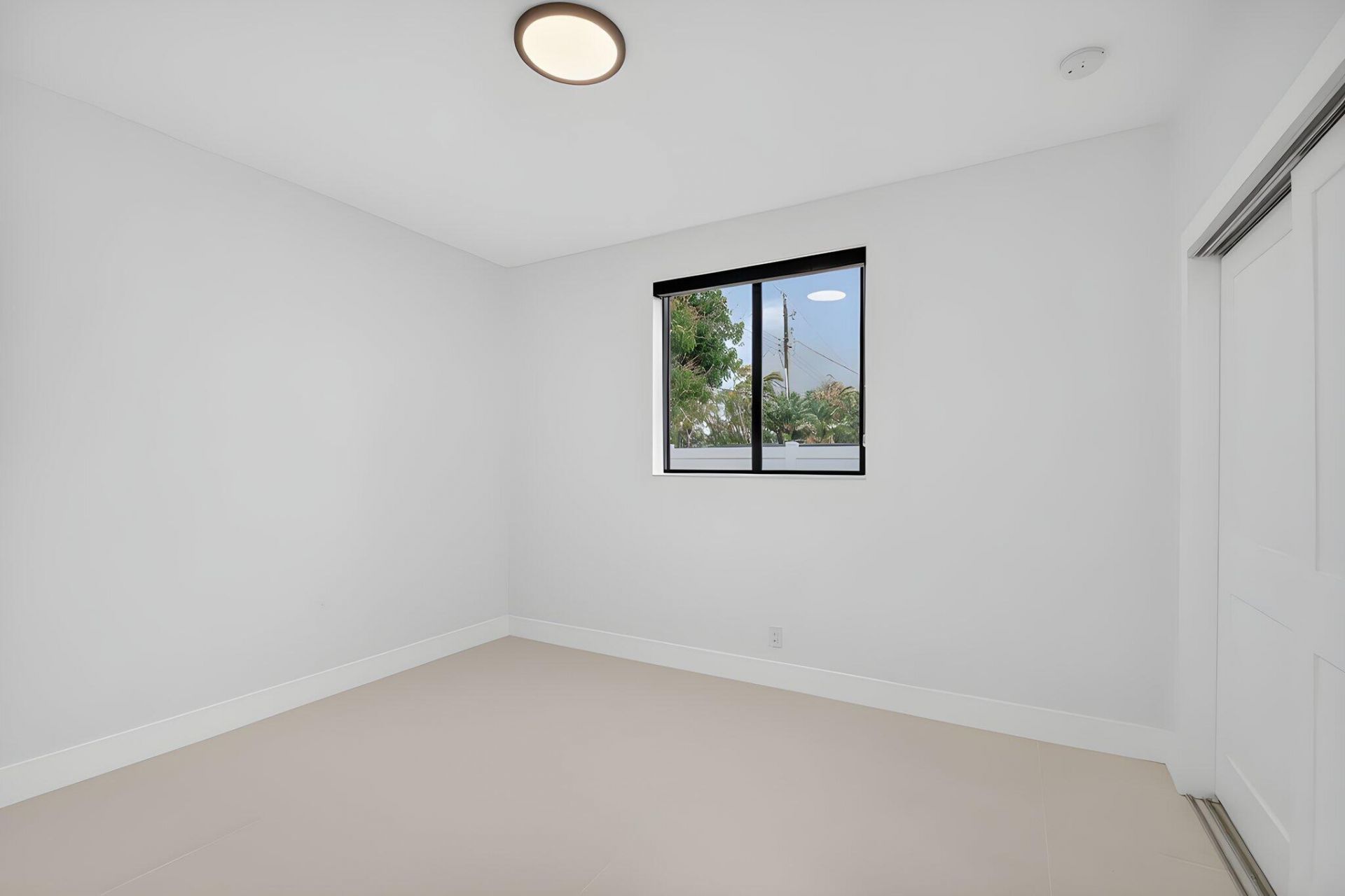 504 Flotilla Road, North Palm Beach, FL 33408 Photo