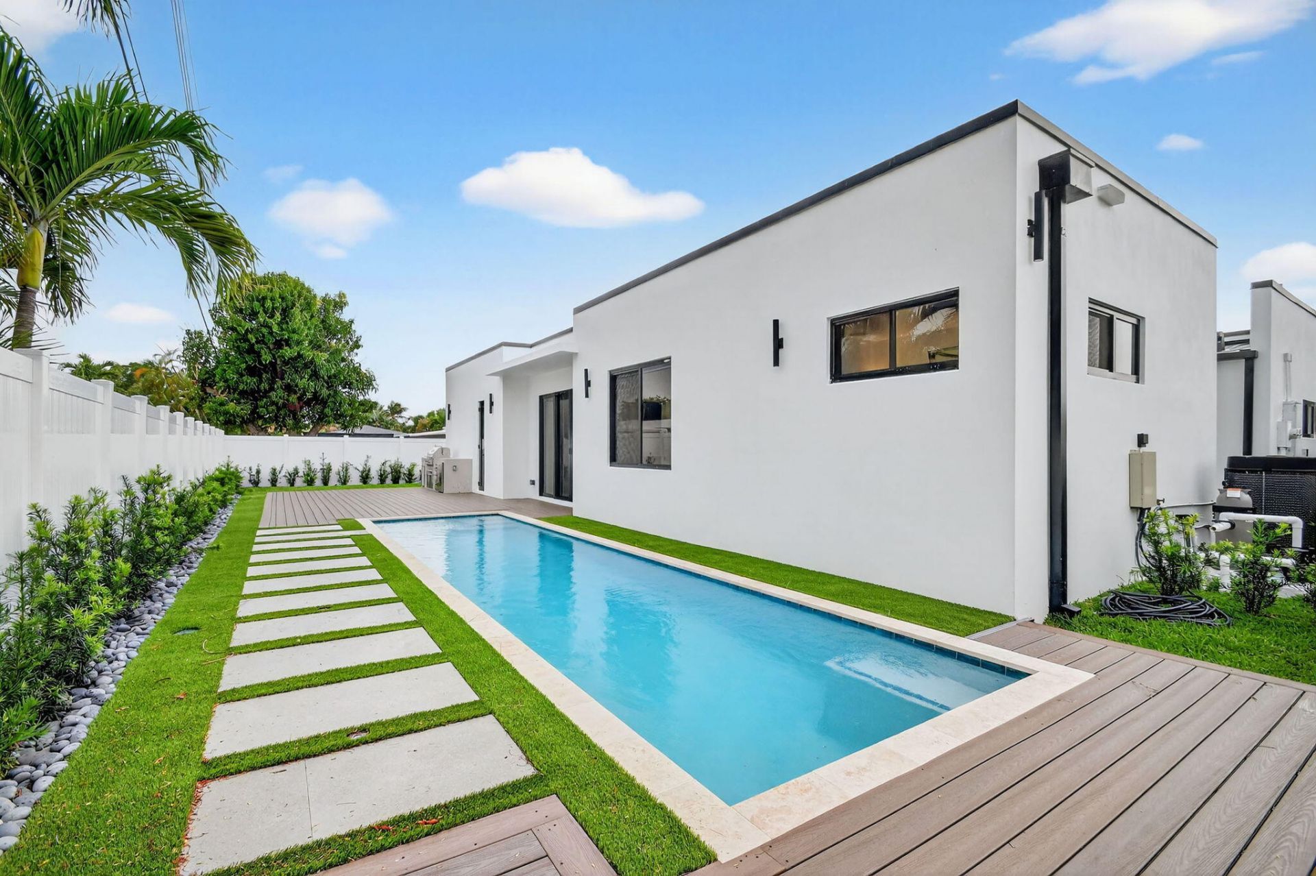 504 Flotilla Road, North Palm Beach, FL 33408 Photo