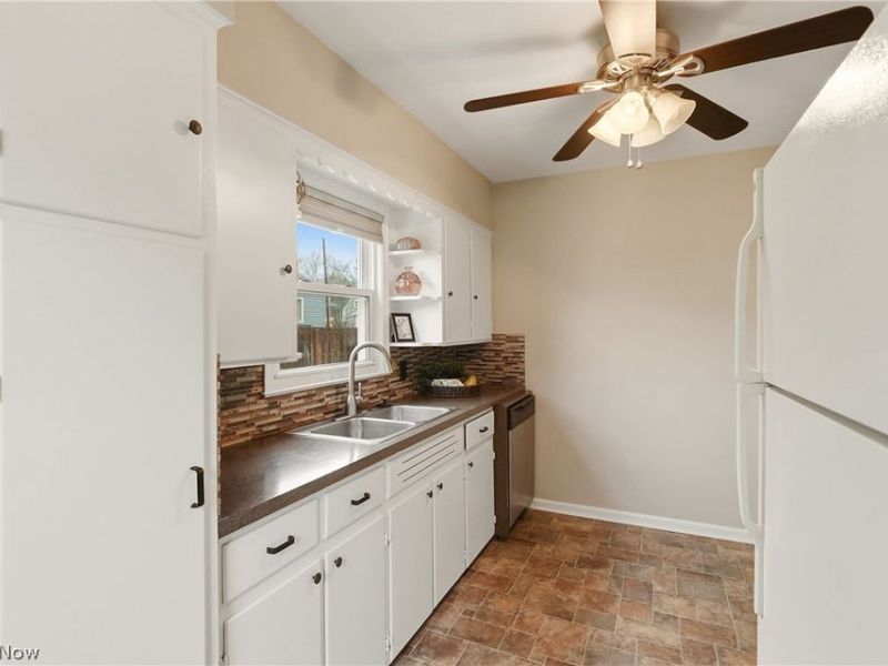 1734 Tonawanda Avenue, Akron, OH 44305 Photo 7