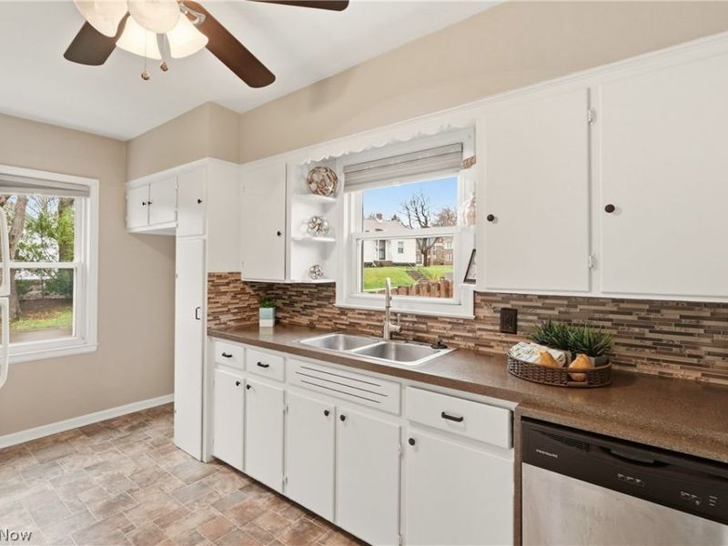 1734 Tonawanda Avenue, Akron, OH 44305 Photo 9