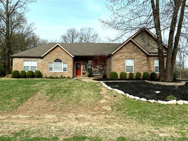 1 Elder Lane , Bella Vista, AR 72714