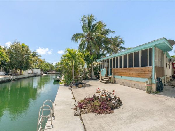 282 Scorpio Lane, Geiger, FL 33040