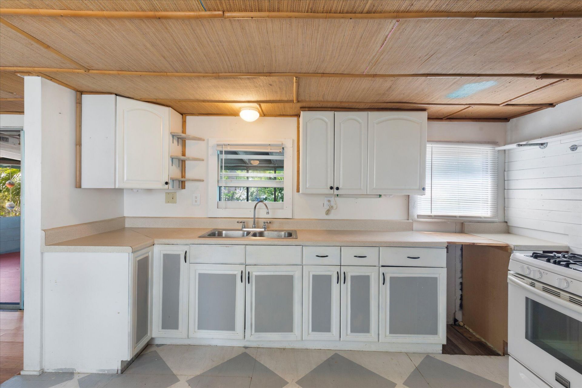 282 Scorpio Lane, Geiger, FL 33040 Photo