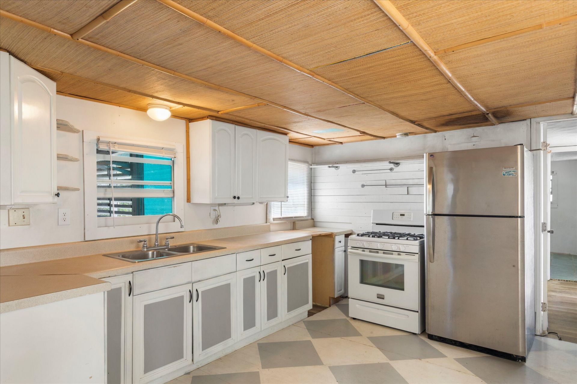 282 Scorpio Lane, Geiger, FL 33040 Photo