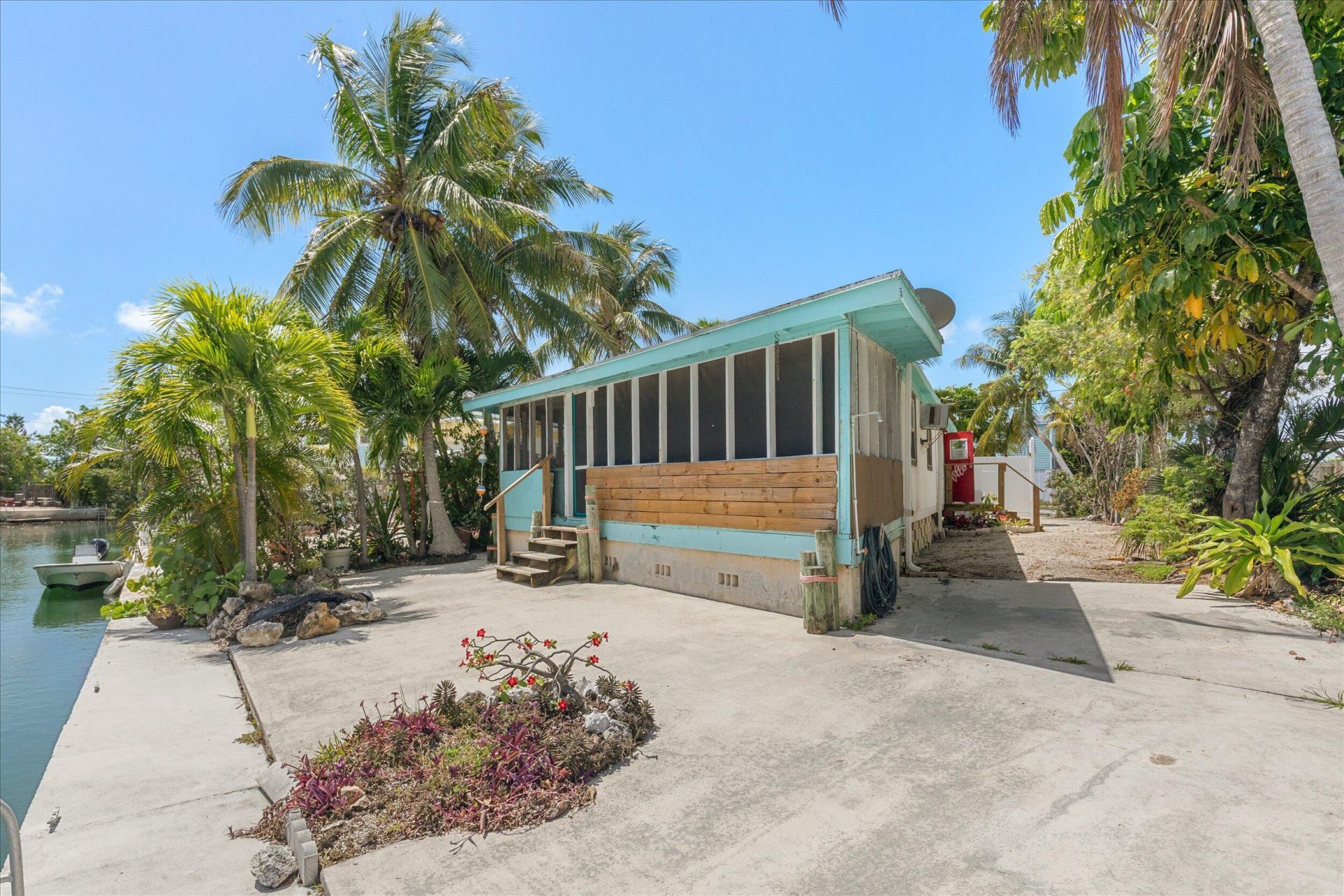 282 Scorpio Lane, Geiger, FL 33040 Photo