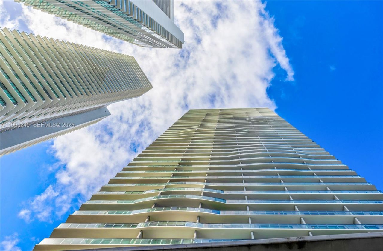 501 NE 31 St , Unit 2407, Miami, FL 33137 Photo