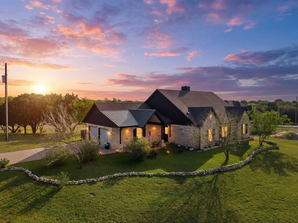 10081 Crestridge Drive , Whitney, TX 76692