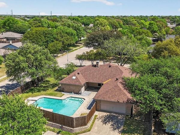 900 E Berkeley Drive, Richardson, TX 75081