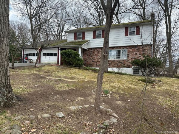 13 Ashwood Terrace , Newburgh, NY 12550