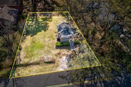 235 Germantown Rd photo 4