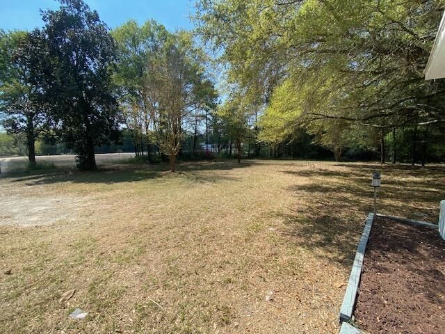 12139 Old Number Six Highway Photo 41