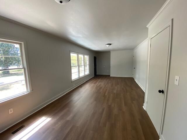 12139 Old Number Six Highway Photo 6