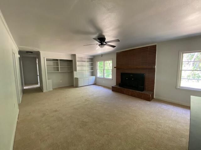 12139 Old Number Six Highway Photo 8