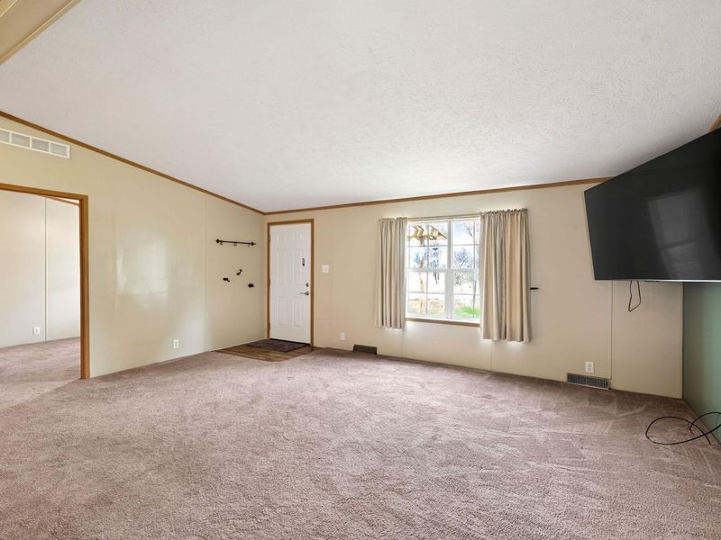 312 E Pike Street, Christiansburg, OH 45389 Photo 11