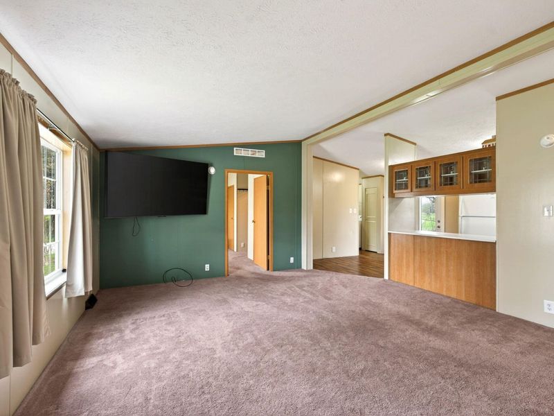 312 E Pike Street, Christiansburg, OH 45389 Photo 8