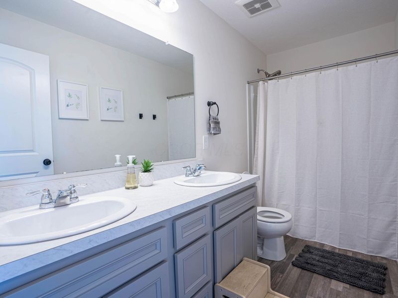 8649 Conestoga Valley Drive, Blacklick, OH 43004 Photo 30