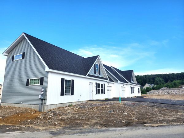3 Bedrock Drive, Unit 3, Sanford, ME 04073